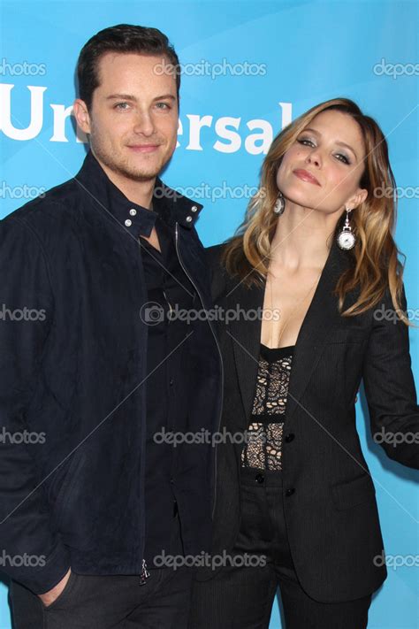 Jesse Lee Soffer, Sophia Bush – Stock Editorial Photo © Jean_Nelson ...