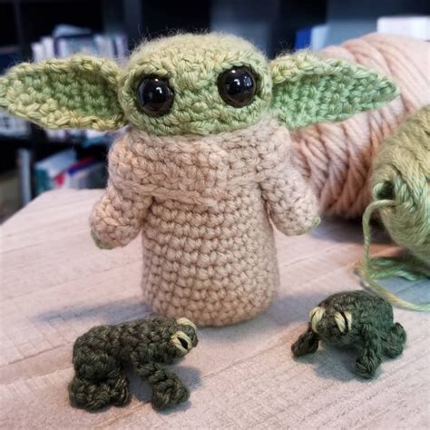 Crochet Your Very Own Baby Yoda, Now You Can | Crochet baby yoda, Baby yoda doll, Baby yoda