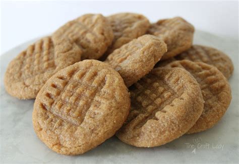 3-Ingredient Peanut Butter Cookies [the easiest cookies you'll ever ...