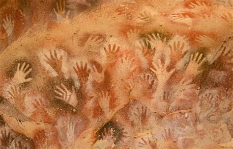 The Significance of Lascaux Cave Paintings Back in Those Days | Cave paintings, Prehistoric art ...