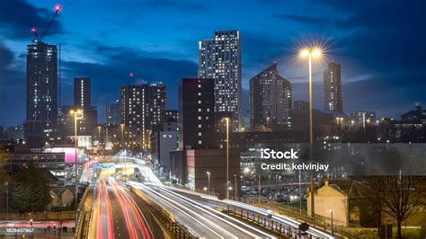 Cityscape Night View Of The Leeds Skyline Stock Photo - Download Image ...