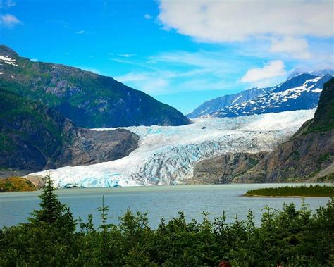 Mendenhall Glacier Visitor Center (Juneau) - All You Need to Know BEFORE You Go