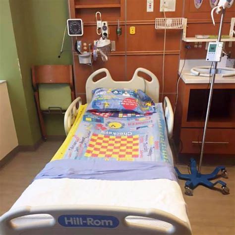 Dad Turn Board Games Into Bed Sheets For Kids In Hospital