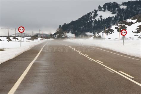 Mountain Highway in Winter stock photo. Image of hills - 59179438