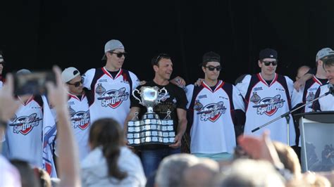 Windsor Spitfires Memorial Cup parade | CTV News