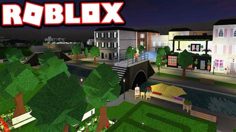 PARIS IN BLOXBURG!!! -French Themed City- | Subscriber Tours (Roblox Bloxburg) - YouTube