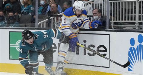 Skinner scores twice as Sabres fall 5-3 to Sharks