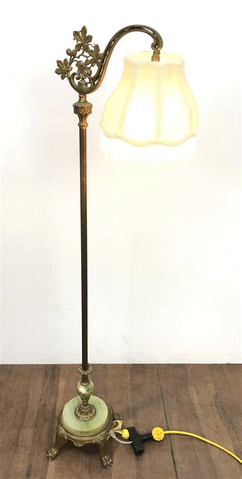 Lot - Vintage Victorian Style Floor Lamp On Onyx Base