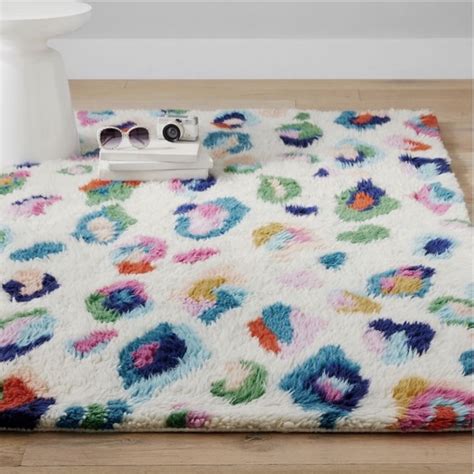 Pottery Barn Kids & PB Teen Roll Out Exclusive Collection with EttaVee | News | Rug News