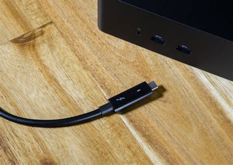 Dell Thunderbolt Dock TB16 Review: Connect Your Whole Setup with One Cable