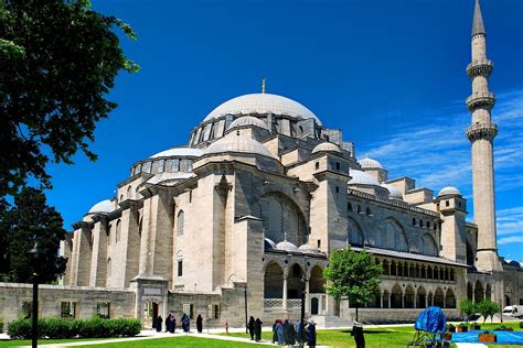 Suleymaniye Mosque in Istanbul - Check Out the Third Hill Mosque - Go Guides