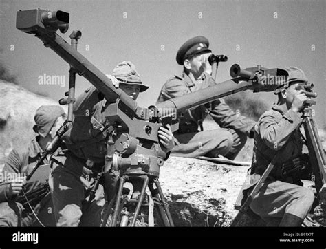 Soldiers at the observation point during military exercise Stock Photo ...