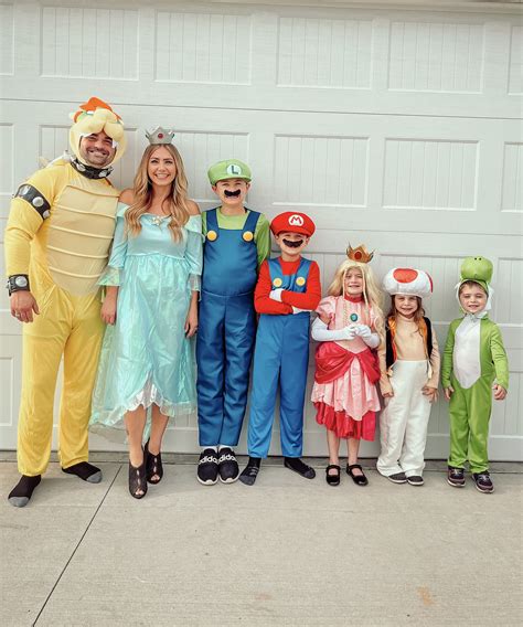 Super Mario Bros. Costumes | Mario character costumes, Super mario bros ...