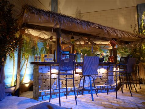 Outdoor Tiki Bar, Outdoor Tv, Outdoor Decor, Backyard Living, Outdoor Living, Tiki House ...