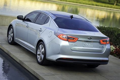 2016 Kia Optima Hybrid Review & Ratings | Edmunds