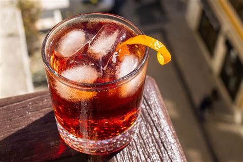 Americano Cocktail: Italy's Sophisticated Sipper