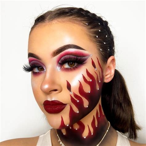 ruthie Live on TikTok | Halloween makeup inspiration, Makeup crafts, Creative makeup