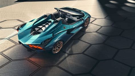 Lamborghini Sián Roadster revealed with mild hybrid tech - EV Central