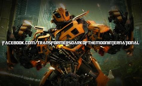 Bumblebee In Action - Transformers Dark Of The Moon Photo (25377154 ...