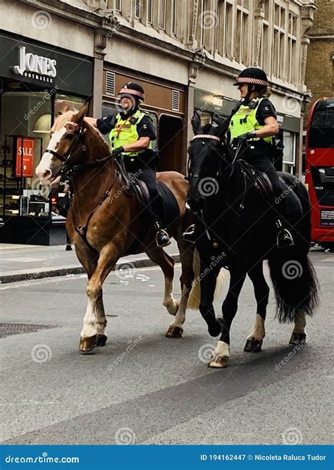 The Metropolitan Police Mounted Branch is a Met Operations Branch of London`s Metropolitan ...