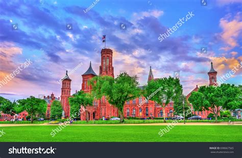 797 Smithsonian institution building Images, Stock Photos & Vectors | Shutterstock