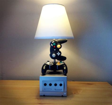 NES Nintendo Zapper Gun Lamp