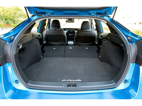 2020 Toyota Prius: 165 Interior Photos | U.S. News & World Report