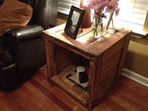 Uses of Pallet End Table | Pallet Furniture Plans