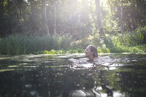 Mental health benefits of wild swimming