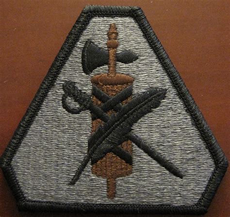 File:Patch - USAR Legal Command.jpg - Wikimedia Commons