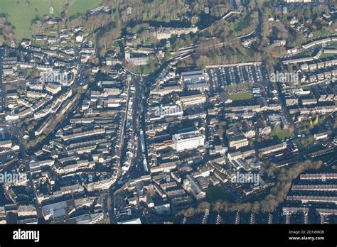 The town centre and market day, Holy Trinity Church and Skipton Castle ...