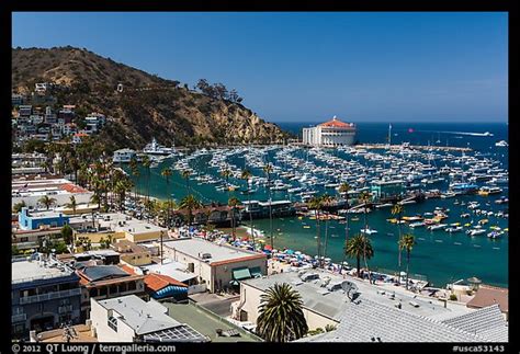 Picture/Photo: Avalon Bay from above, Avalon Bay, Catalina Island. California, USA