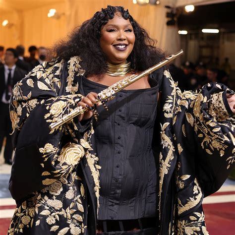 Lizzo Met Gala 2024 - Leena Amabelle