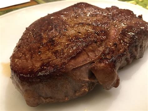 Chateaubriand steak | Naoto Sato | Flickr