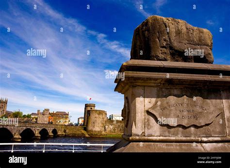 Limerick City, Ireland Stock Photo - Alamy