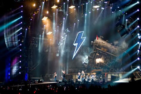 AC/DC concert Montreal editorial photo. Image of williams - 10492346