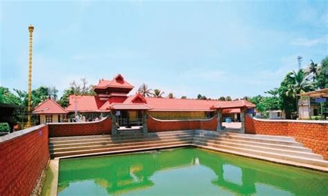 Chakkulathukavu Sree Bhagavathy Temple - Temples in Kerala, Kerala temples, Temples of Kerala