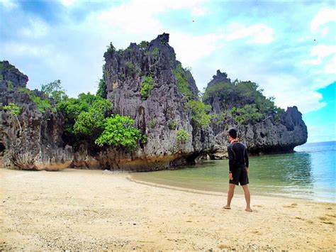 SIRANG LENTE | TRAVEL & HIKE: Romblon: 11 Top Tourist Spots + Travel Guide