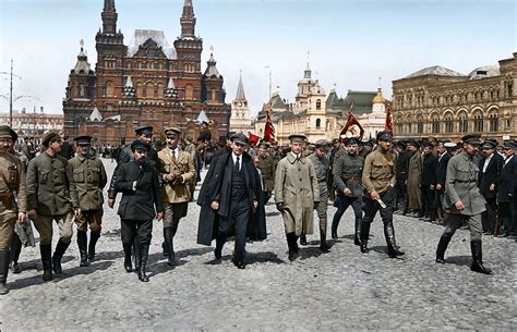 Vladimir Lenin walking through Red Square with a group of military officers - May 1919 : r ...