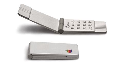 An Apple flip phone from 1984 and a tablet from 1979