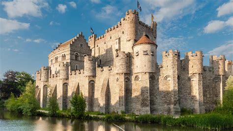 Gravensteen Belgium "Castle of the Count" | Medieval castle, Castle, Beautiful castles