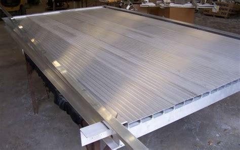 Aluminum Deck Planks Extruded - Get in The Trailer