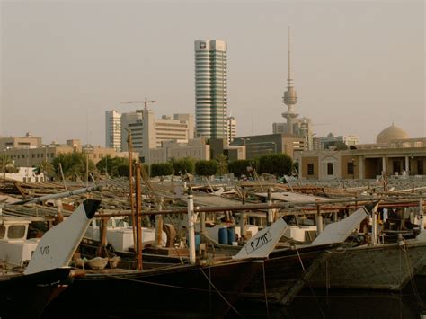 File:Kuwait city skyline.jpg - Wikipedia