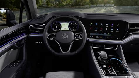 Volkswagen Touareg | 2024MY | Interior