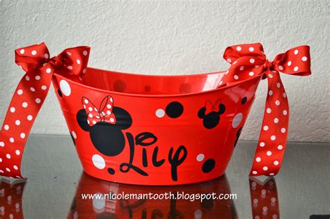 Easter basket diy, Mickey mouse birthday, Minnie mouse party