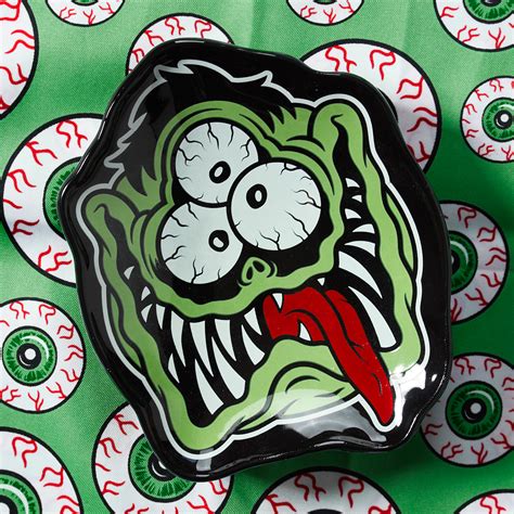 SOURPUSS FINK FACE TRINKET DISH in 2021 | Trinket dishes, Sourpuss, Pure lime