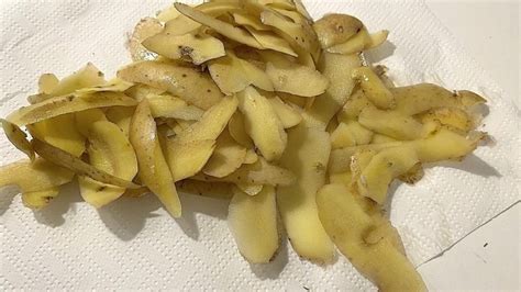 Potato peels: how to use them in an alternative way