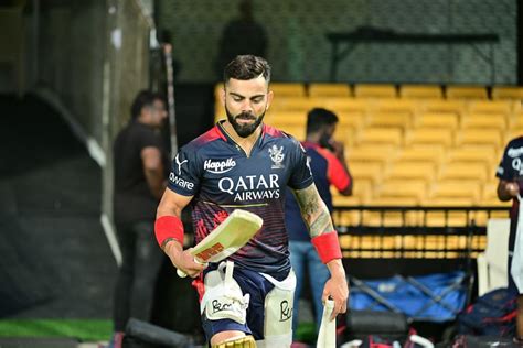 Virat Kohli walks out for a practice session | ESPNcricinfo.com