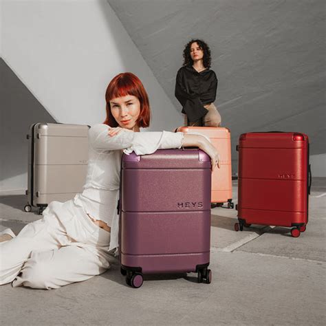 Zen 21 Inch Luggage I Lightweight Luggage | Carry On Size