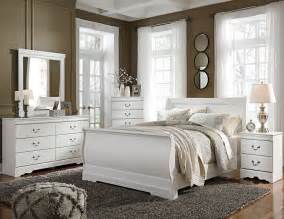 Anarasia White Sleigh Bedroom Set from Ashley | Coleman Furniture